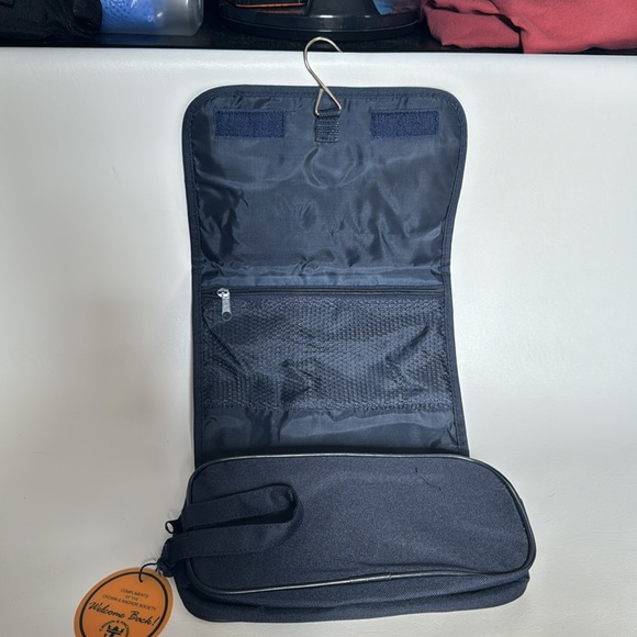 NWT Royal Caribbean hanging travel dop Kit - Picture 2 of 5